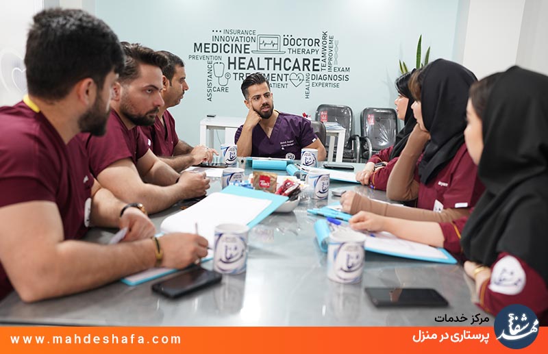 استخدام-پرستار-و-کمک-پرستار-در-منزل-مهدشفا